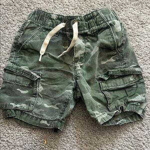 Old Navy Green Camouflage Cargo Shorts
